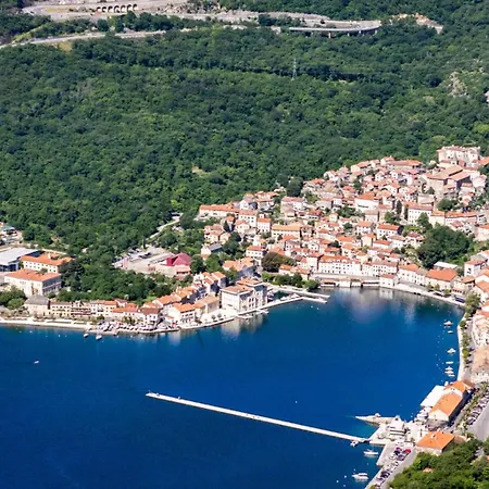 Apartmán Cherry Pool Crikvenica By Guide Bakar